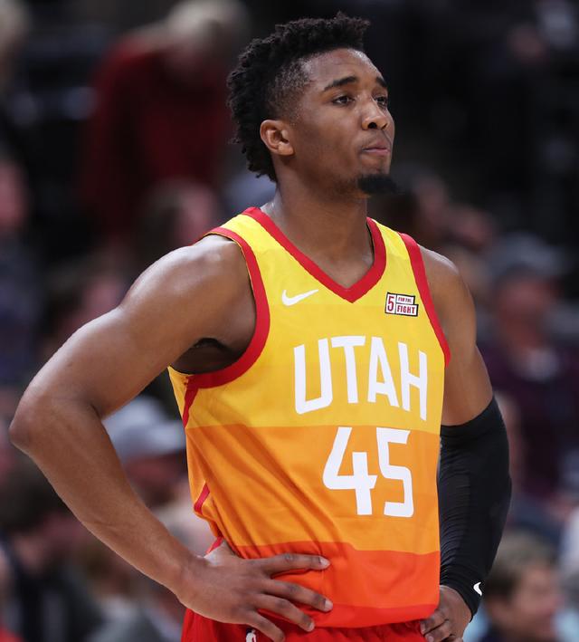 利物浦的重 利物浦的重