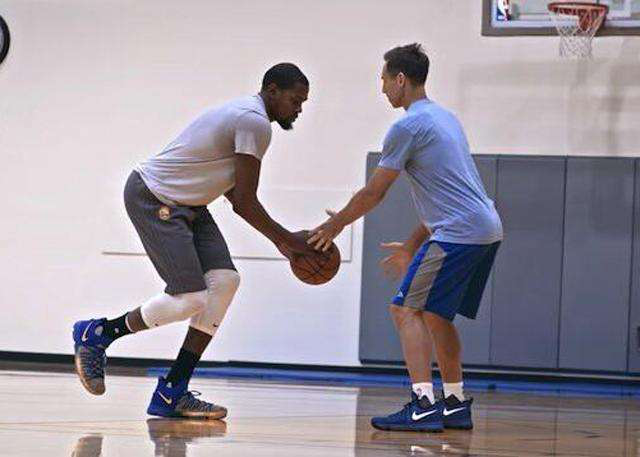 轴心与齿轮 轴心与齿轮